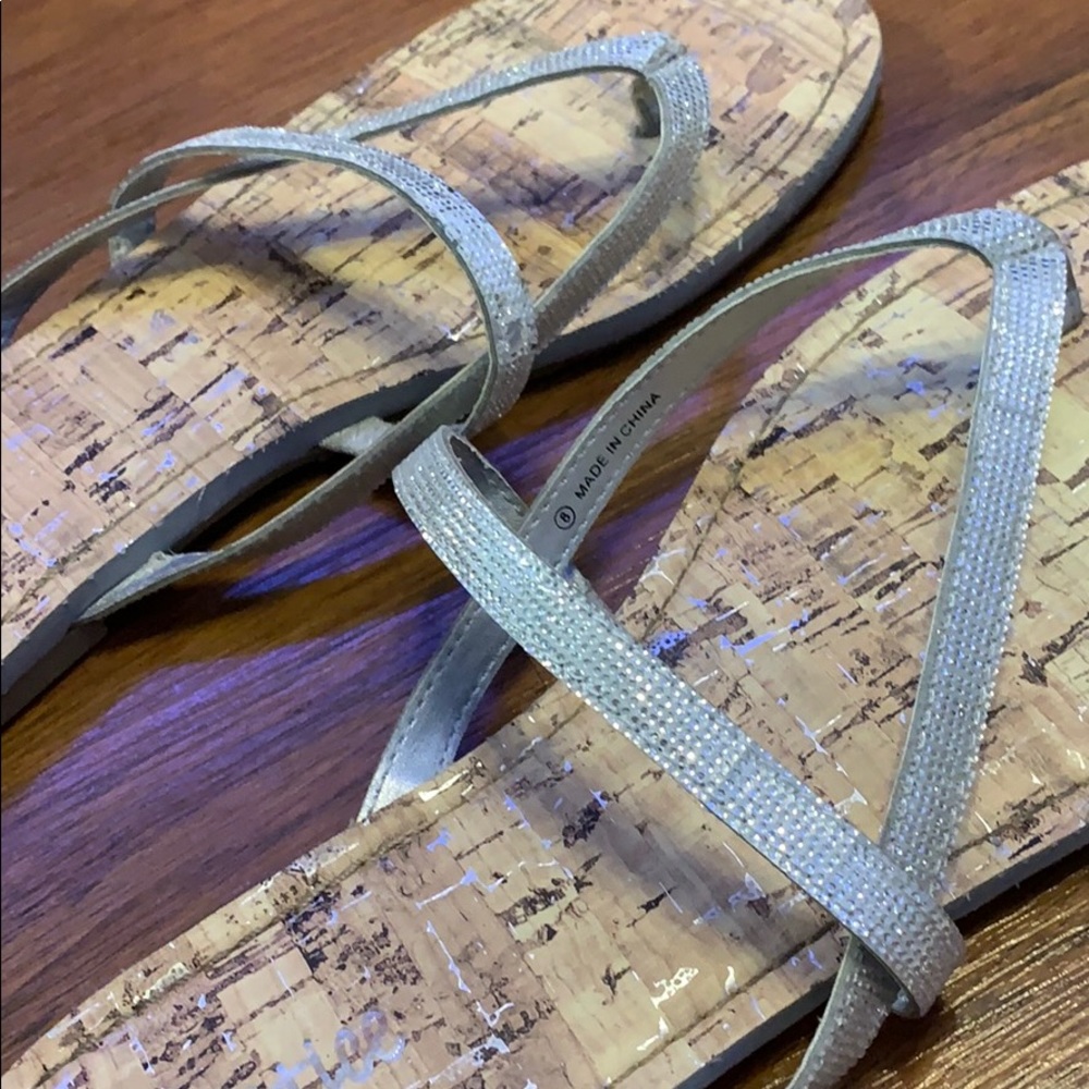 Sandals - Picture 2 of 4